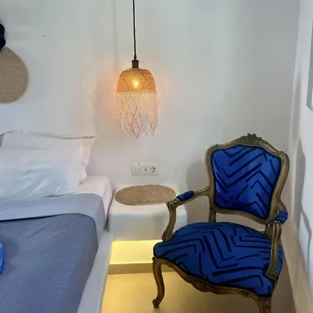 Rembelos Santorini 公寓 *
