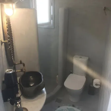 Rembelos Santorini Appartement Períssa