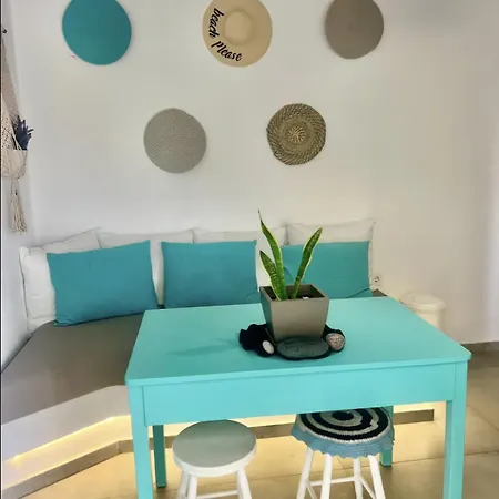 Rembelos Santorini * Períssa